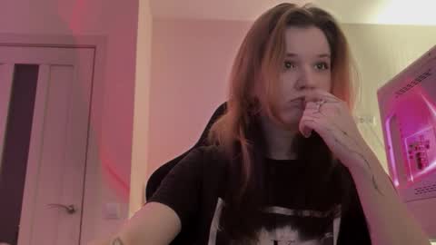 Lissa online show from February 2026 04:28:02 AM