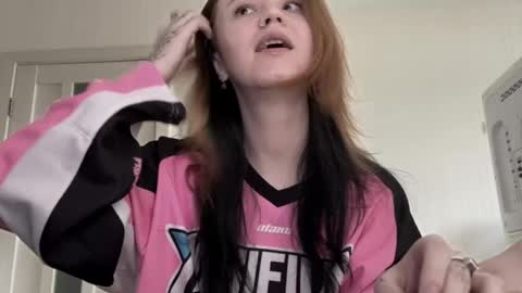 Lissa online show from April 2026 09:59:01 AM