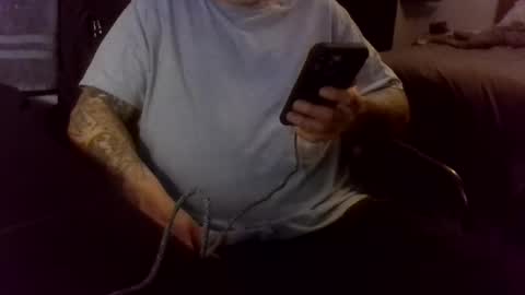 Snapshot of chompers176983 chatting on November 2025 08:58:01 AM chompers online show from November 2025 08:58:01 AM