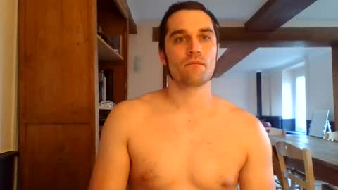 chouch76 online show from August 2026 05:28:02 AM