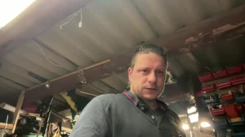 Chris online show from December 2024 05:29:02 AM