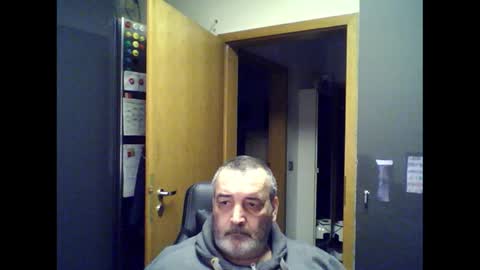 Chris online show from January 2025 07:07:01 AM