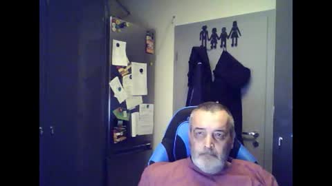 Snapshot of chris250268 chatting on July 2026 01:07:02 AM Chris online show from July 2026 01:07:02 AM