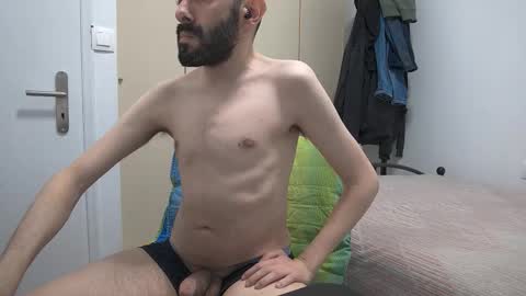 chris_anag96 online show from February 2026 11:50:02 PM