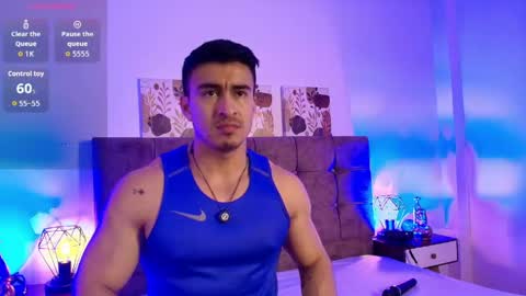 chris_clarck online show from June 2026 07:48:01 PM