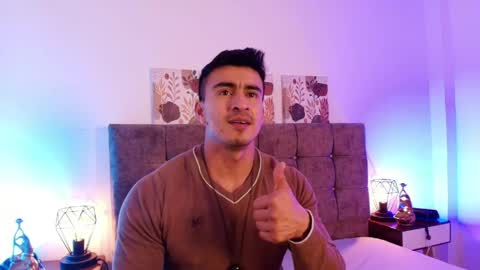 chris_clarck online show from June 2026 07:40:02 PM