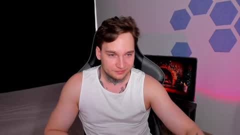 Chris Tyson online show from May 2026 01:33:02 AM
