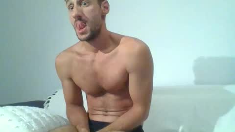 Snapshot of chrisaron chatting on September 2025 03:22:01 AM chrisaron online show from September 2025 03:22:01 AM