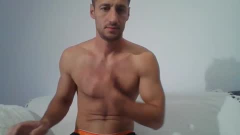 Snapshot of chrisaron chatting on October 2025 03:18:02 AM chrisaron online show from October 2025 03:18:02 AM