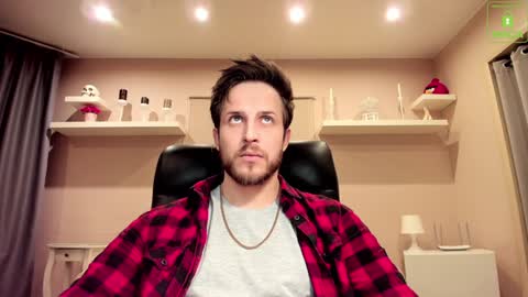 Snapshot of chriscarrey chatting on January 2025 11:49:02 PM Chris online show from January 2025 11:49:02 PM