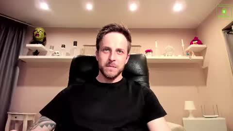 Snapshot of chriscarrey chatting on June 2026 12:32:02 AM Chris online show from June 2026 12:32:02 AM