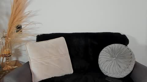 Chrishell online show from November 2025 01:19:02 AM