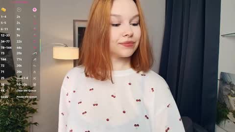 Lizz online show from April 2026 07:07:01 PM