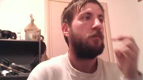 Snapshot of chrismipa1996 chatting on January 2025 12:11:01 AM Chris online show from January 2025 12:11:01 AM