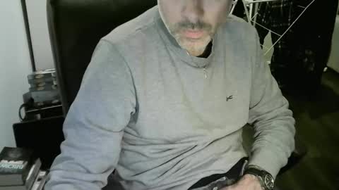 chrisprngr online show from May 2026 04:15:01 PM