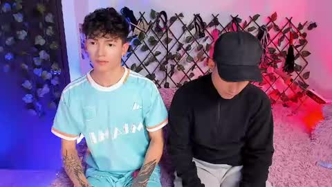 Snapshot of chriss_wg_ chatting on April 2026 10:56:02 PM Christian Wang online show from April 2026 10:56:02 PM