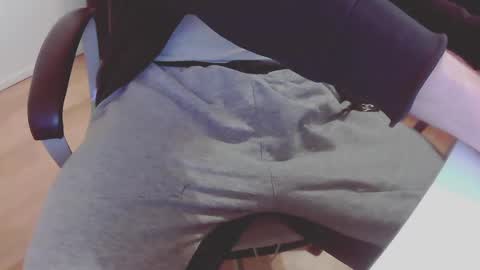 Snapshot of chrissoxx chatting on February 2025 11:00:02 PM chrissoxx online show from February 2025 11:00:02 PM