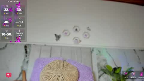 Christal online show from September 2025 04:17:01 AM