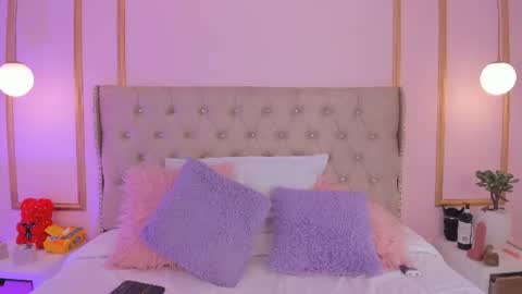 Snapshot of christal_jane chatting on July 2026 03:47:02 PM christal_jane online show from July 2026 03:47:02 PM