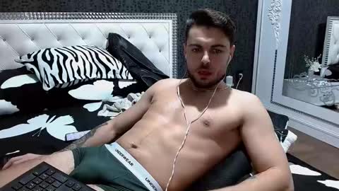 Snapshot of christianhot_ chatting on December 2024 05:00:01 PM Master Gab online show from December 2024 05:00:01 PM