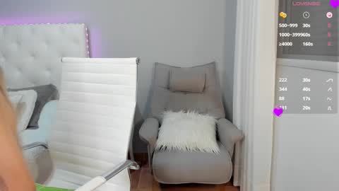 Christie online show from September 2025 06:12:02 PM