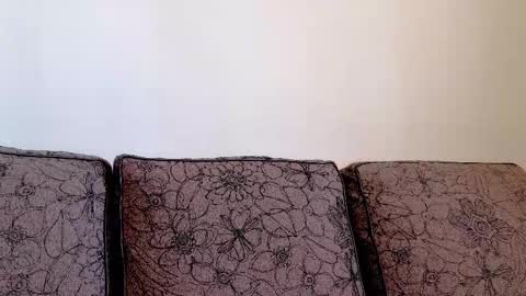 christihanson online show from February 2026 06:51:01 AM