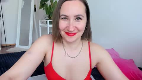 Snapshot of christina_rosse chatting on May 2026 03:07:02 PM christina rosse online show from May 2026 03:07:02 PM