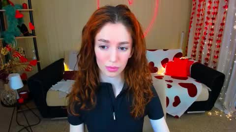 christinaconteeree online show from February 2026 10:12:01 AM