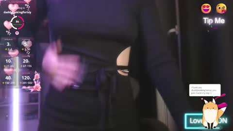 christinafiveplus online show from October 2025 07:12:01 PM