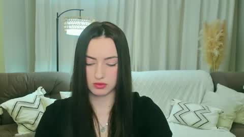 Christina Florence online show from June 2026 04:37:01 AM