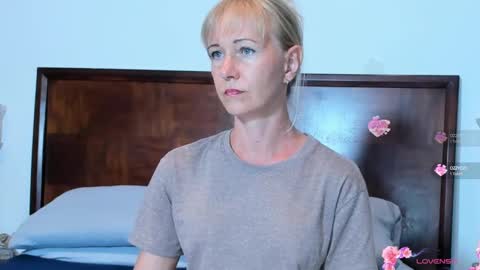 Christine -  online show from January 2025 07:17:01 PM