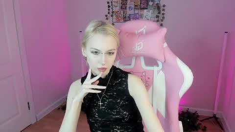 christine_jacksonn online show from March 2025 12:53:01 AM