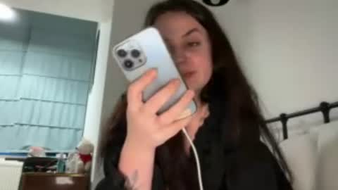 christinekissss online show from June 2026 08:22:02 PM