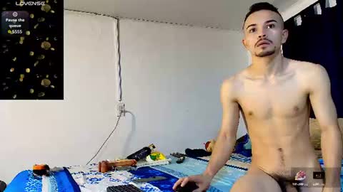 Snapshot of christopher__vans chatting on June 2026 10:56:02 AM CHRISTOPHER online show from June 2026 10:56:02 AM