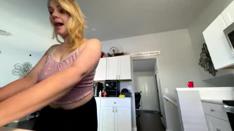 Christy Stevens online show from April 2026 04:45:02 PM