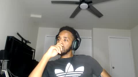 ChrisVacherx online show from March 2026 12:50:01 AM