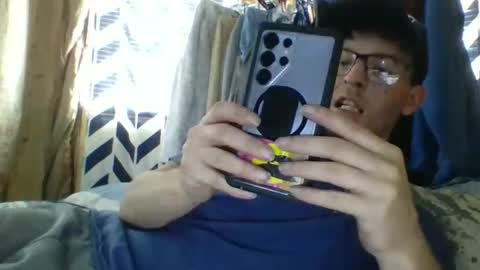 Snapshot of chrisvibess chatting on April 2026 03:31:01 PM chrisvibess online show from April 2026 03:31:01 PM