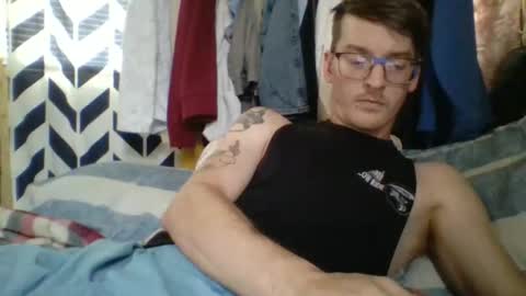 Snapshot of chrisvibess chatting on April 2026 08:18:01 PM chrisvibess online show from April 2026 08:18:01 PM