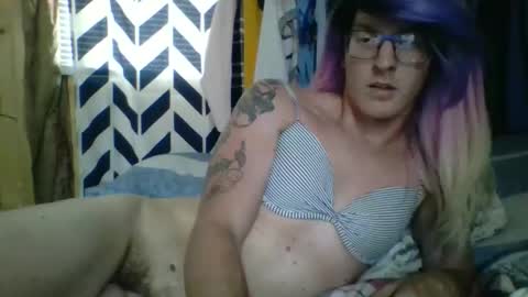 Snapshot of chrisvibess chatting on April 2026 08:55:02 PM chrisvibess online show from April 2026 08:55:02 PM