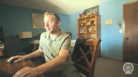 chrisw8121 online show from April 2026 10:34:02 PM