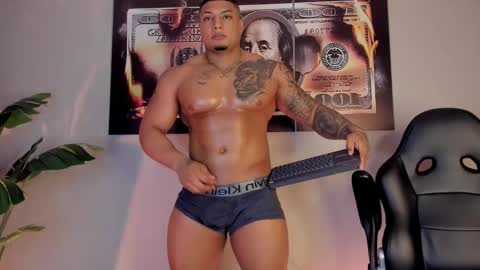 chrizmacgregor online show from February 2026 12:44:02 AM