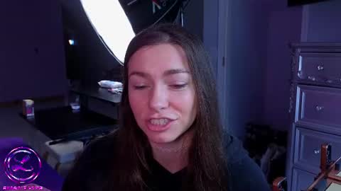 Snapshot of chroniclove chatting on June 2026 05:48:02 PM Marley online show from June 2026 05:48:02 PM