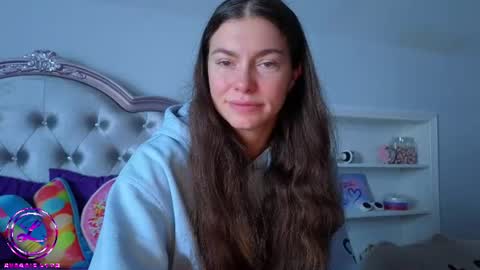 Snapshot of chroniclove chatting on July 2026 12:11:01 PM Marley online show from July 2026 12:11:01 PM