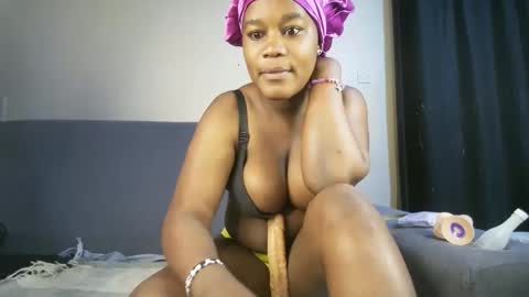 Flora online show from May 2026 05:45:01 AM