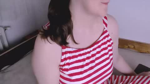 Maia online show from June 2026 06:57:01 PM
