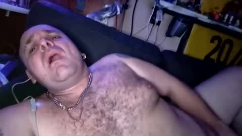 chubbyman43 online show from June 2026 02:40:01 AM