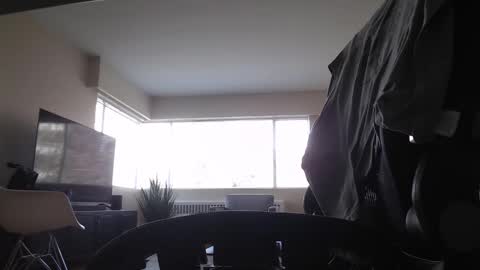 AstorYvr online show from April 2026 07:58:02 PM