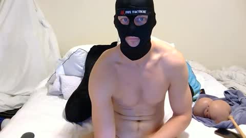 Snapshot of chuck5566 chatting on December 2025 04:46:02 PM chuck5566 online show from December 2025 04:46:02 PM