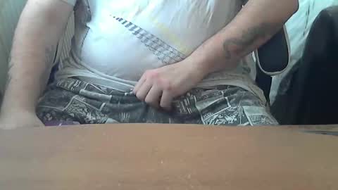 Snapshot of chunkisgreat chatting on December 2025 12:21:02 PM chunkisgreat online show from December 2025 12:21:02 PM