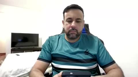 Guillote online show from April 2026 03:38:01 AM